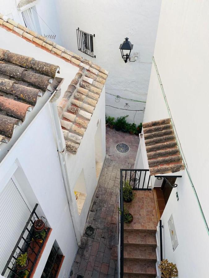 La Casita De Lu Apartment กาซาเรส ภายนอก รูปภาพ