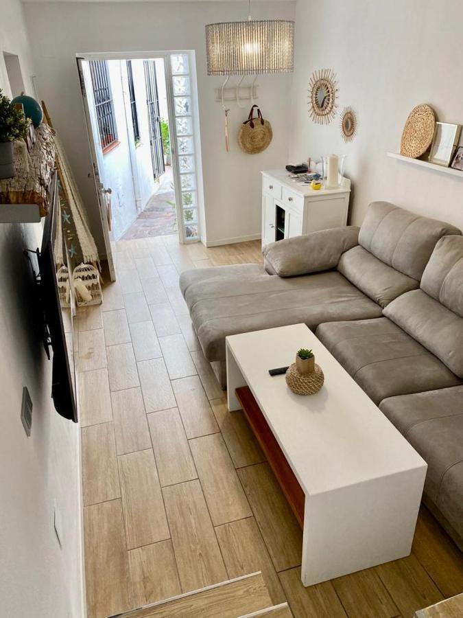 La Casita De Lu Apartment กาซาเรส ภายนอก รูปภาพ