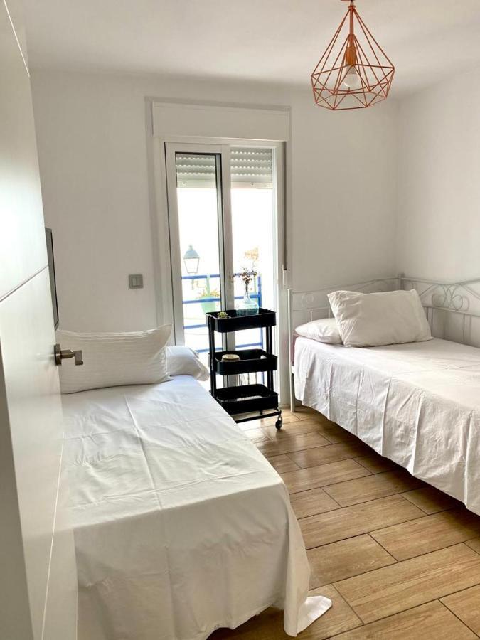 La Casita De Lu Apartment กาซาเรส ภายนอก รูปภาพ
